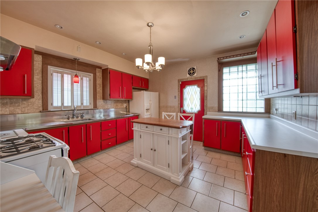 450 2nd St St, Braddock, Pennsylvania image 17