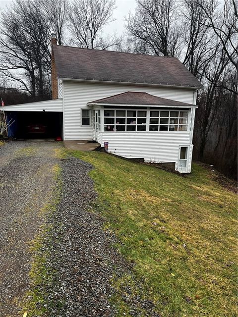 Photo of 108 Pfeifer Rd, Harmony, PA 16037 (MLS # 1743582)