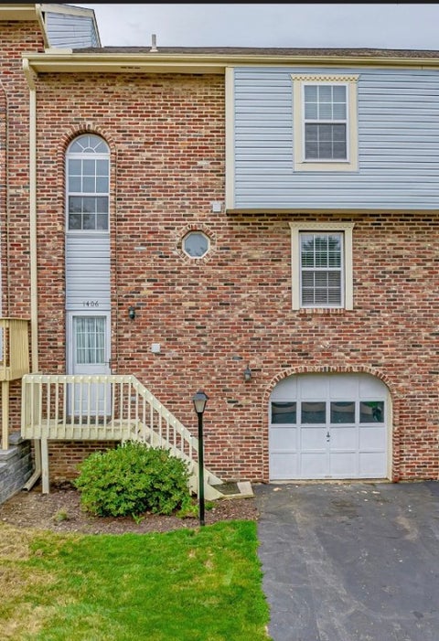 Photo for 1406 Yorktown Dr