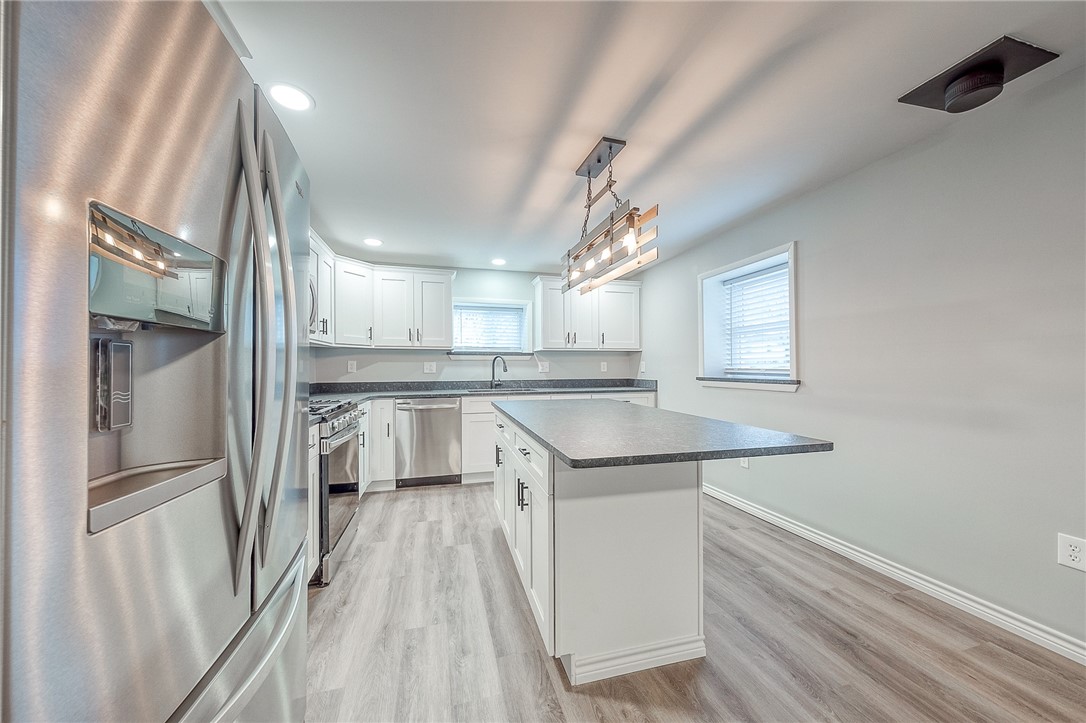 Wayne Twp - Law, Pennsylvania 16117, United States, 2 Bedrooms Bedrooms, ,2 BathroomsBathrooms,Residential,Pending,22992