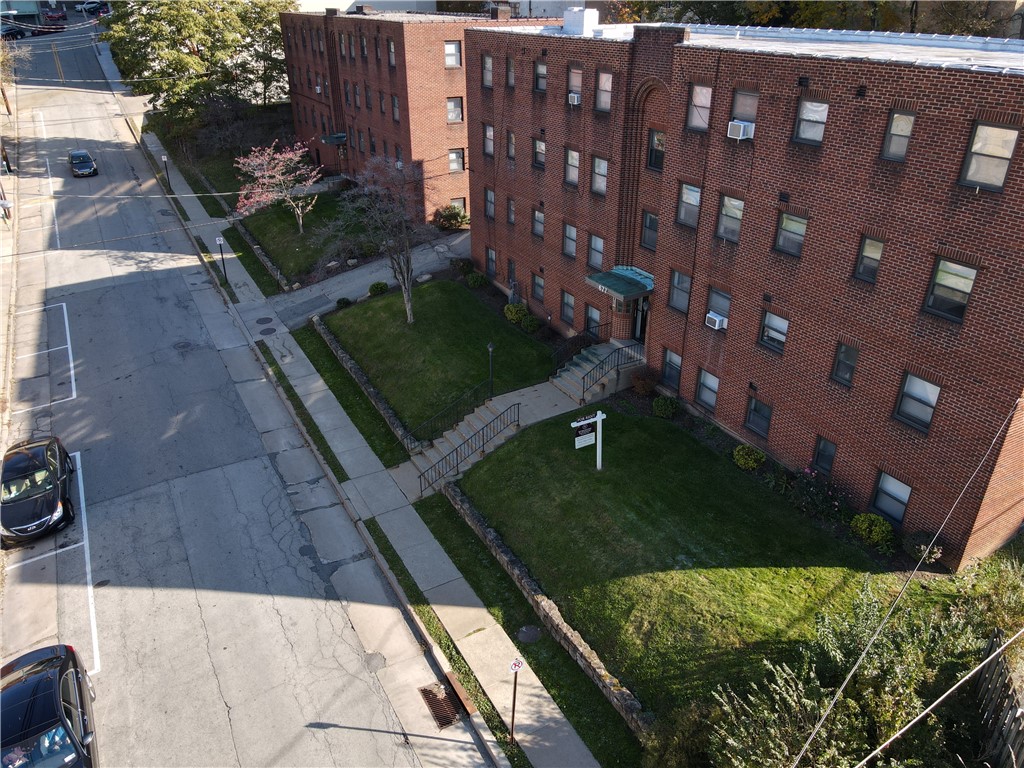 Mt. Lebanon, Pennsylvania 15228, United States, 1 Bedroom Bedrooms, ,1 BathroomBathrooms,Residential,Active,6396