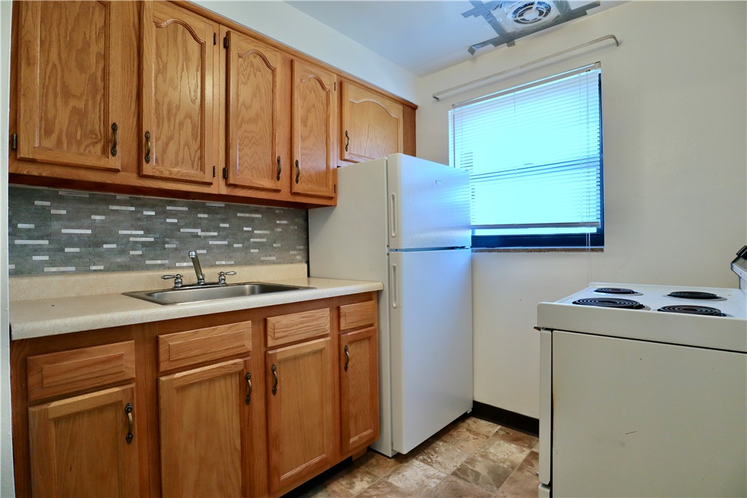 Mt. Lebanon, Pennsylvania 15228, United States, 1 Bedroom Bedrooms, ,1 BathroomBathrooms,Residential,Active,6396