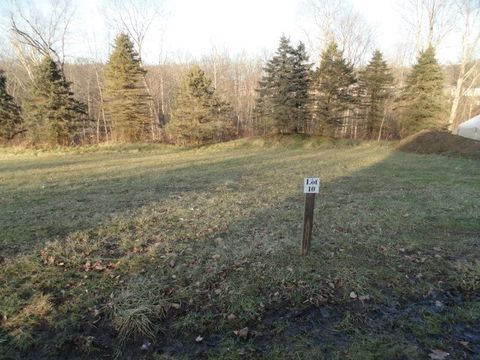 Photo of Lot #10 Weathervane Dr, Slippery Rock, PA 16057 (MLS # 1735759)