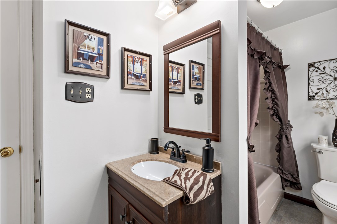 Baldwin Boro, Pennsylvania 15227, United States, 4 Bedrooms Bedrooms, ,3 BathroomsBathrooms,Residential,Contingent,22282