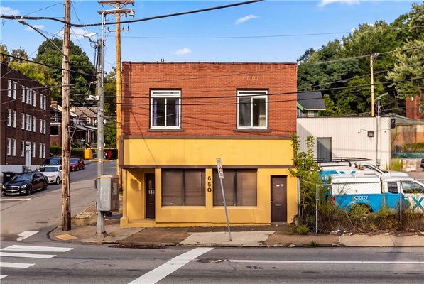 650 ARDMORE BLVD, PITTSBURGH, PA 15221 - Image 402e108d21f1e2fb511476514c588e49/694925083