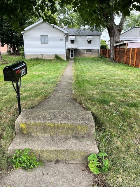 Photo for 131 SE Lincoln Ave