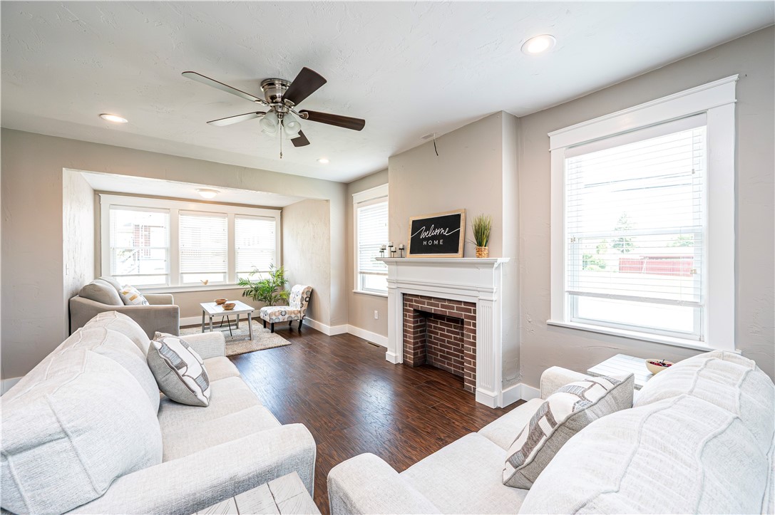 City Of Greensburg, Pennsylvania 15601, United States, 3 Bedrooms Bedrooms, ,3 BathroomsBathrooms,Residential,Pending,157993