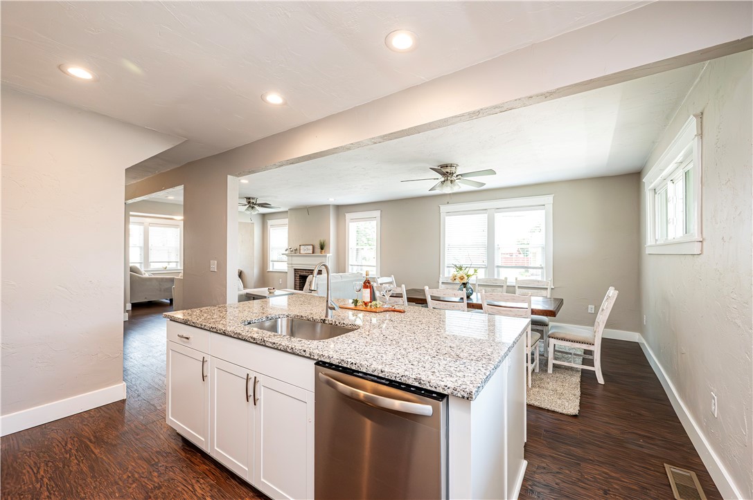 City Of Greensburg, Pennsylvania 15601, United States, 3 Bedrooms Bedrooms, ,3 BathroomsBathrooms,Residential,Pending,157993