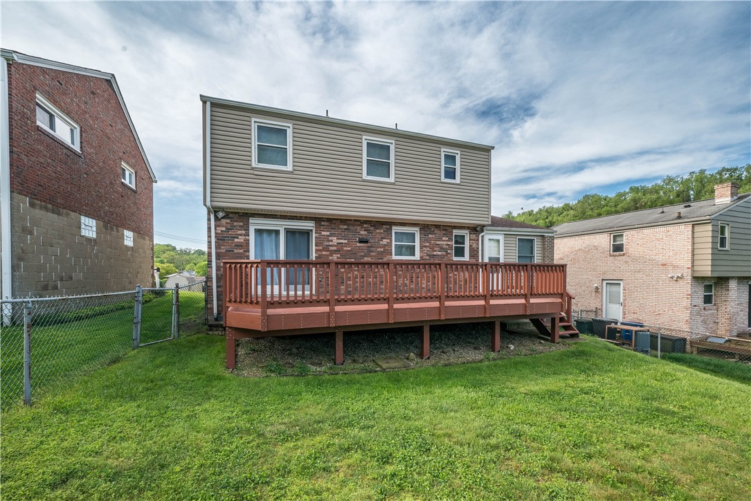 Baldwin Boro, Pennsylvania 15236, United States, 4 Bedrooms Bedrooms, ,3 BathroomsBathrooms,Residential,Contingent,34727