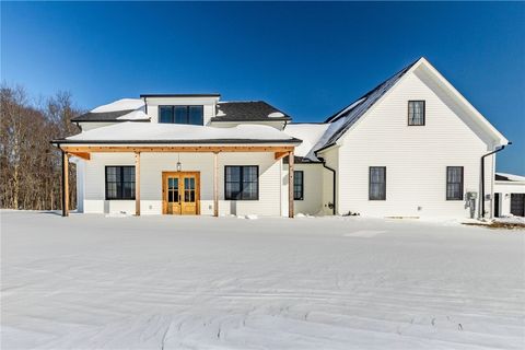 131 Conerty Donegal PA 16025