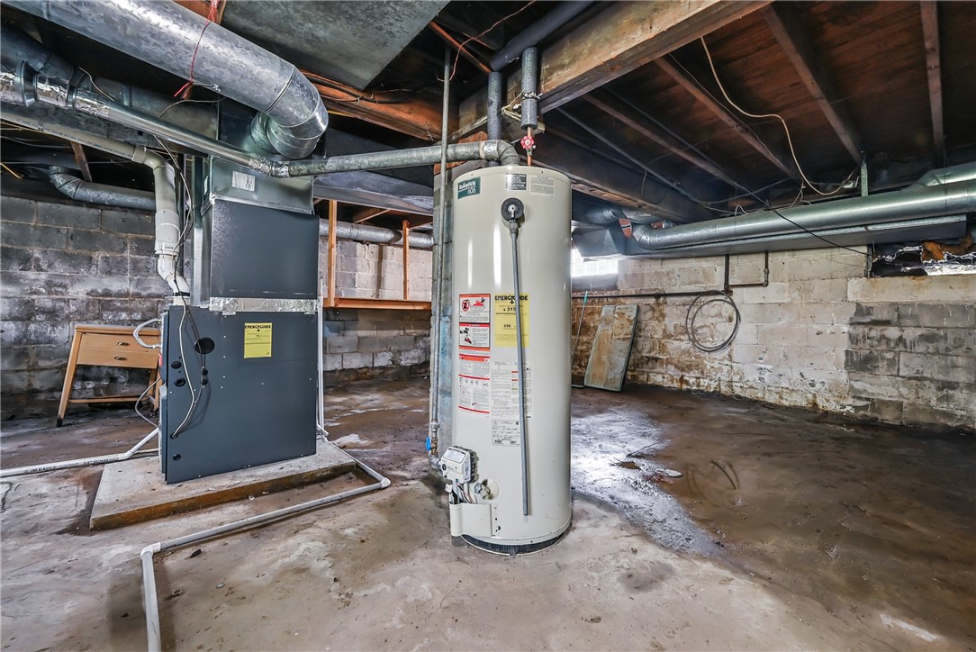 Shenango Twp - Mer, Pennsylvania 16159, United States, 2 Bedrooms Bedrooms, ,1 BathroomBathrooms,Residential,Contingent,151648