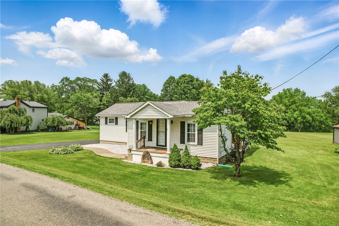 Shenango Twp - Mer, Pennsylvania 16159, United States, 2 Bedrooms Bedrooms, ,1 BathroomBathrooms,Residential,Contingent,151648