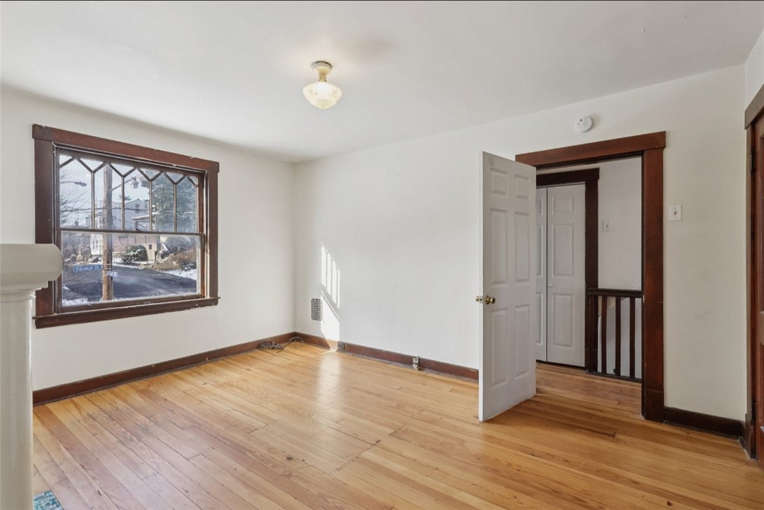 Arlington, Pennsylvania 15210, United States, 3 Bedrooms Bedrooms, ,2 BathroomsBathrooms,Residential,Active,253540