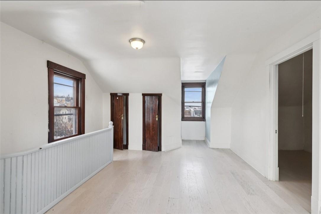 Arlington, Pennsylvania 15210, United States, 3 Bedrooms Bedrooms, ,2 BathroomsBathrooms,Residential,Active,253540