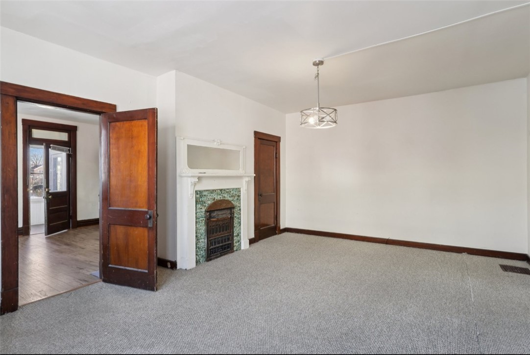 Arlington, Pennsylvania 15210, United States, 3 Bedrooms Bedrooms, ,2 BathroomsBathrooms,Residential,Active,253540