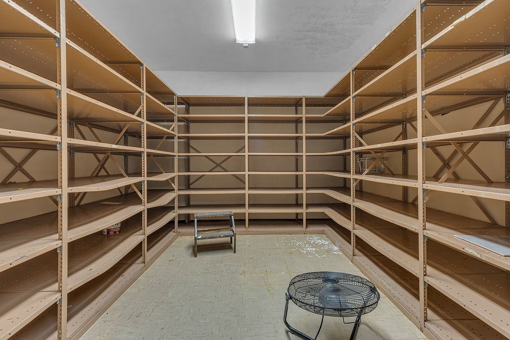 472 Adams St - Lower Level