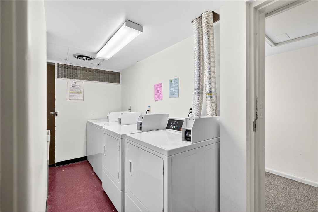 Moon/Crescent Twp, Pennsylvania 15108, United States, 2 Bedrooms Bedrooms, ,2 BathroomsBathrooms,Residential,Active,183587