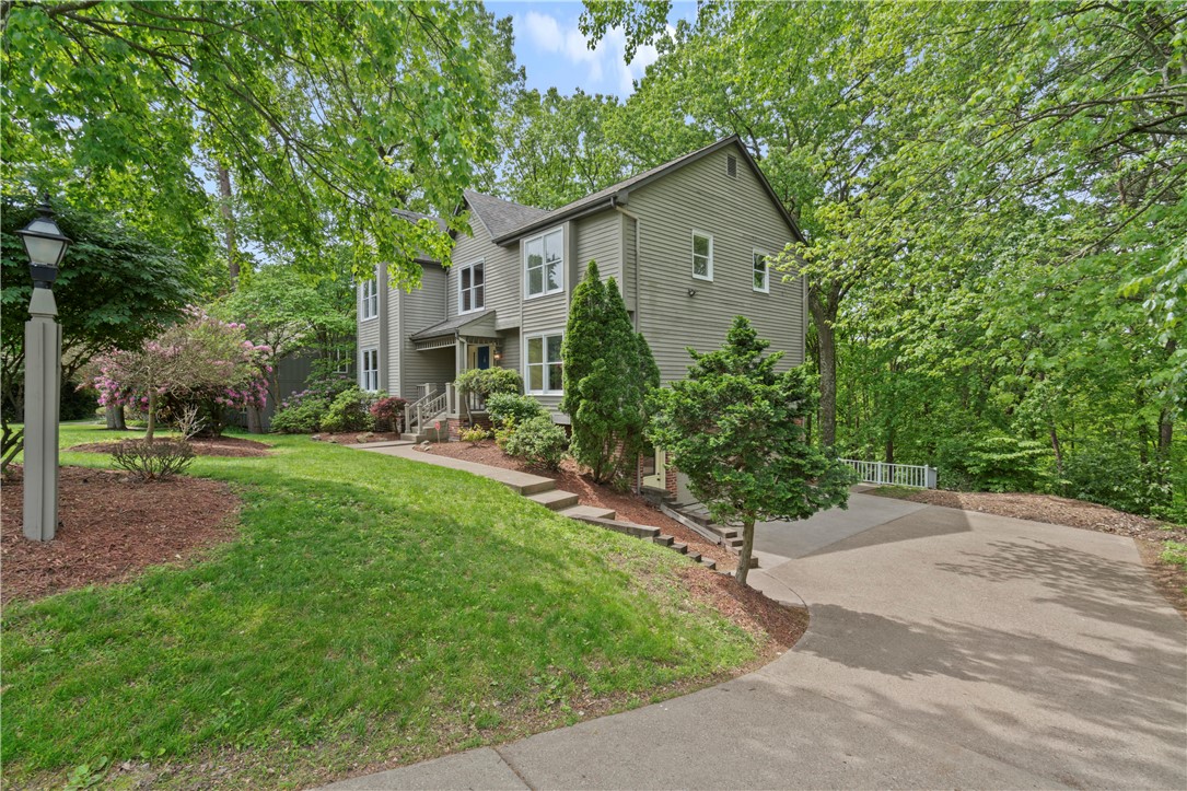 2662 Timberglen Drive W