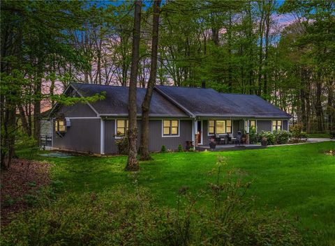139 Wenatchee Lane Indian Lake Boro PA 15926