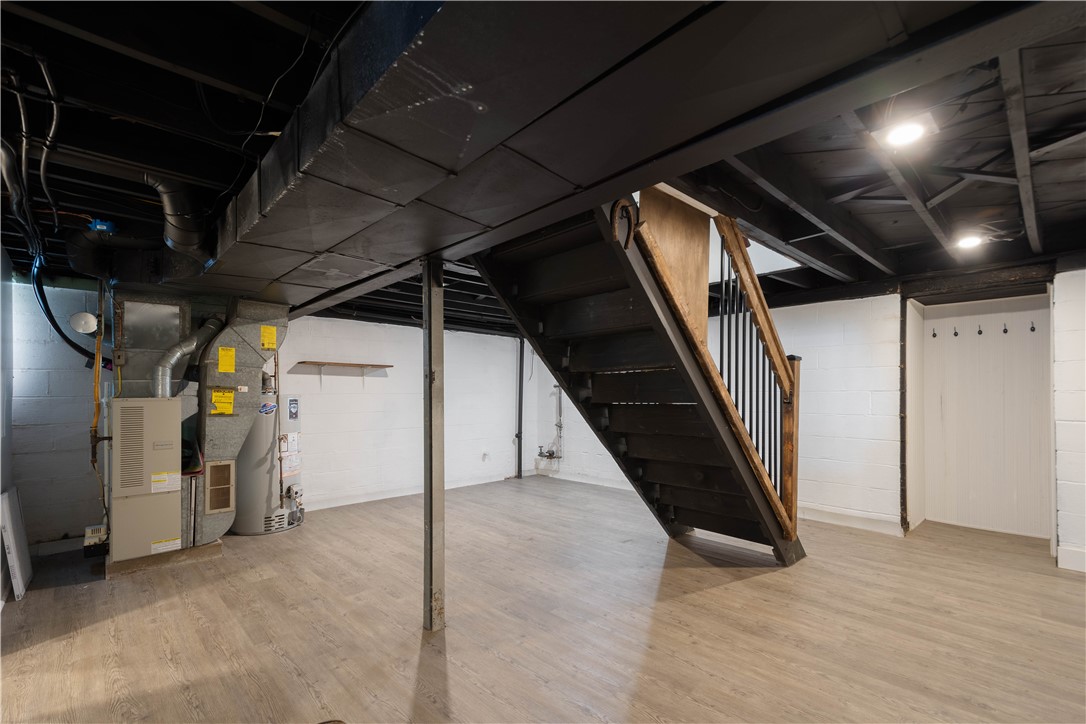 West Mifflin, Pennsylvania 15122, United States, 3 Bedrooms Bedrooms, ,2 BathroomsBathrooms,Residential,Active,199637