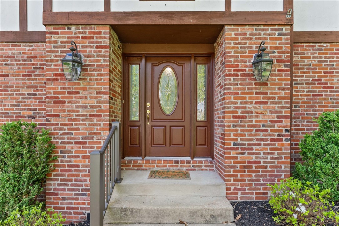 2290 Salem Dr
