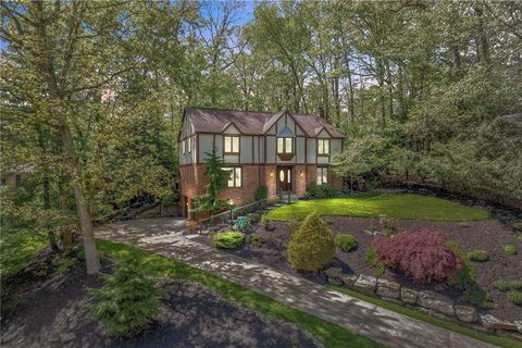 2290 Salem Dr Franklin Park PA 15237