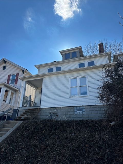 Homes For Sale - 518 7th Ave Ave<br/> Coraopolis, PA 15108