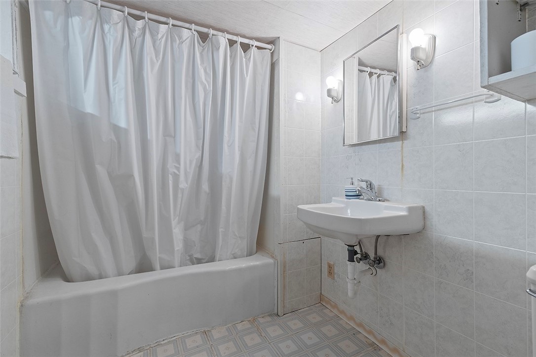 1805 Ridge Ave Ave, Coraopolis, Pennsylvania image 17