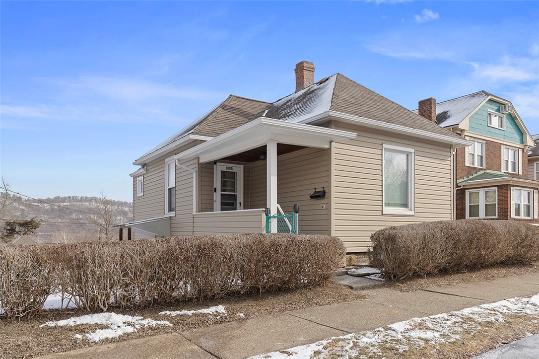 1805 Ridge Ave Ave, Coraopolis, Pennsylvania image 1