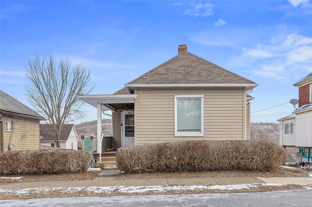 1805 Ridge Ave Ave, Coraopolis, Pennsylvania image 2