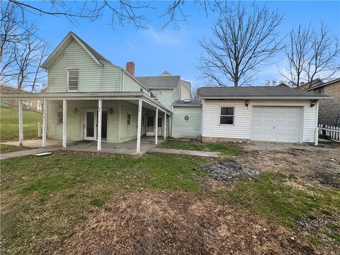 Photo of 613 Duquesne Ave, Canonsburg, PA 15317 (MLS # 1744812)