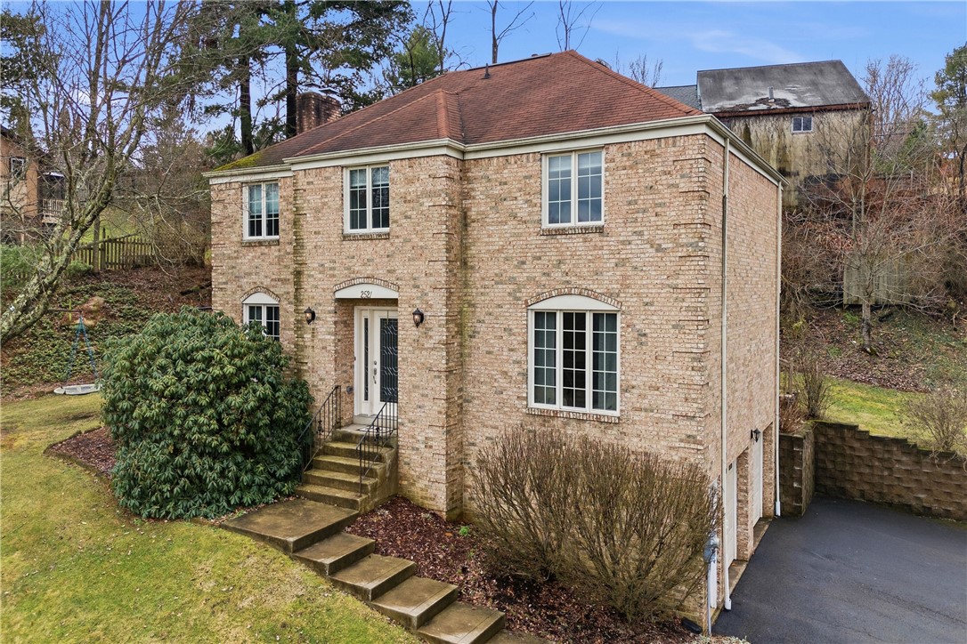 2521 Country Side Ln