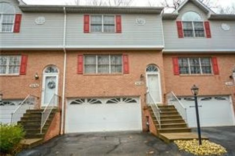 Photo of 2638 Birchwood Ln, Oakdale, PA 15071 (MLS # 1740057)