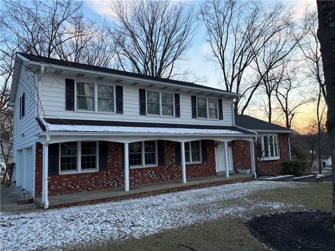 Photo of 5130 Redwood Dr, Indiana, PA 15701 (MLS # 1741254)