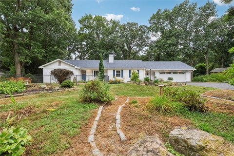 Photo for 806 Belmont Rd