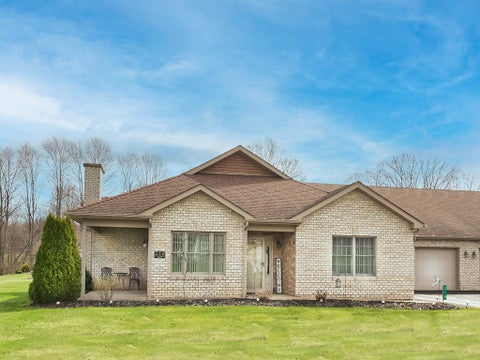 Condo For Sale - 218 Stoneybrook Dr Dr<br/> Jefferson Twp, PA 16023