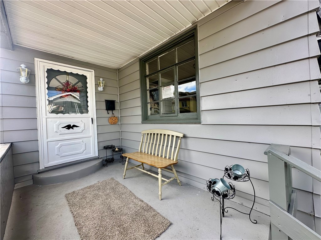 New Brighton, Pennsylvania 15066, United States, 5 Bedrooms Bedrooms, ,2 BathroomsBathrooms,Residential,Active,227701