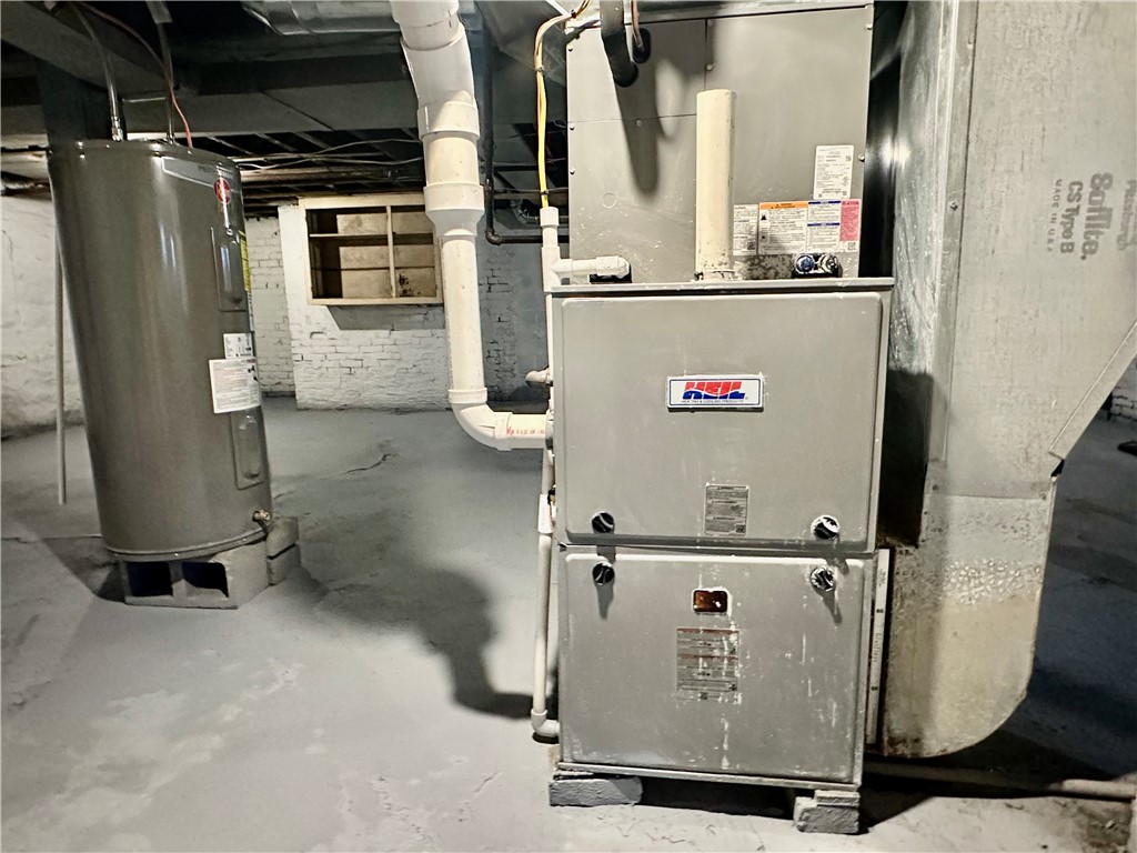 New Brighton, Pennsylvania 15066, United States, 5 Bedrooms Bedrooms, ,2 BathroomsBathrooms,Residential,Active,227701