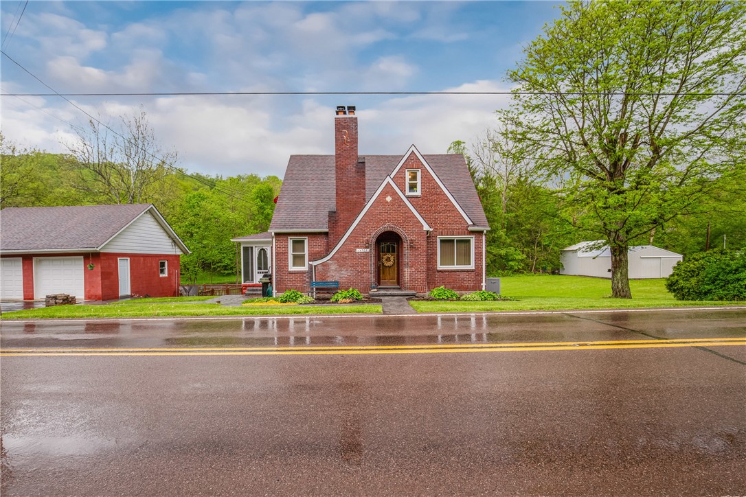 Wellersburg, Pennsylvania 15564, United States, 3 Bedrooms Bedrooms, ,2 BathroomsBathrooms,Residential,Active,123990