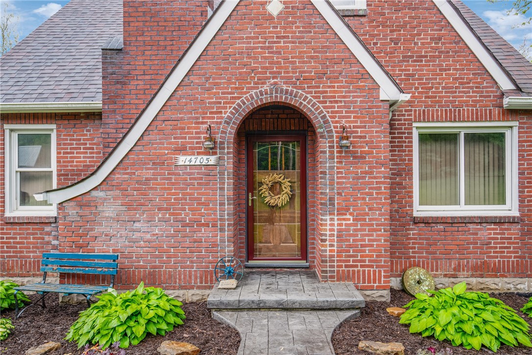 Wellersburg, Pennsylvania 15564, United States, 3 Bedrooms Bedrooms, ,2 BathroomsBathrooms,Residential,Active,123990