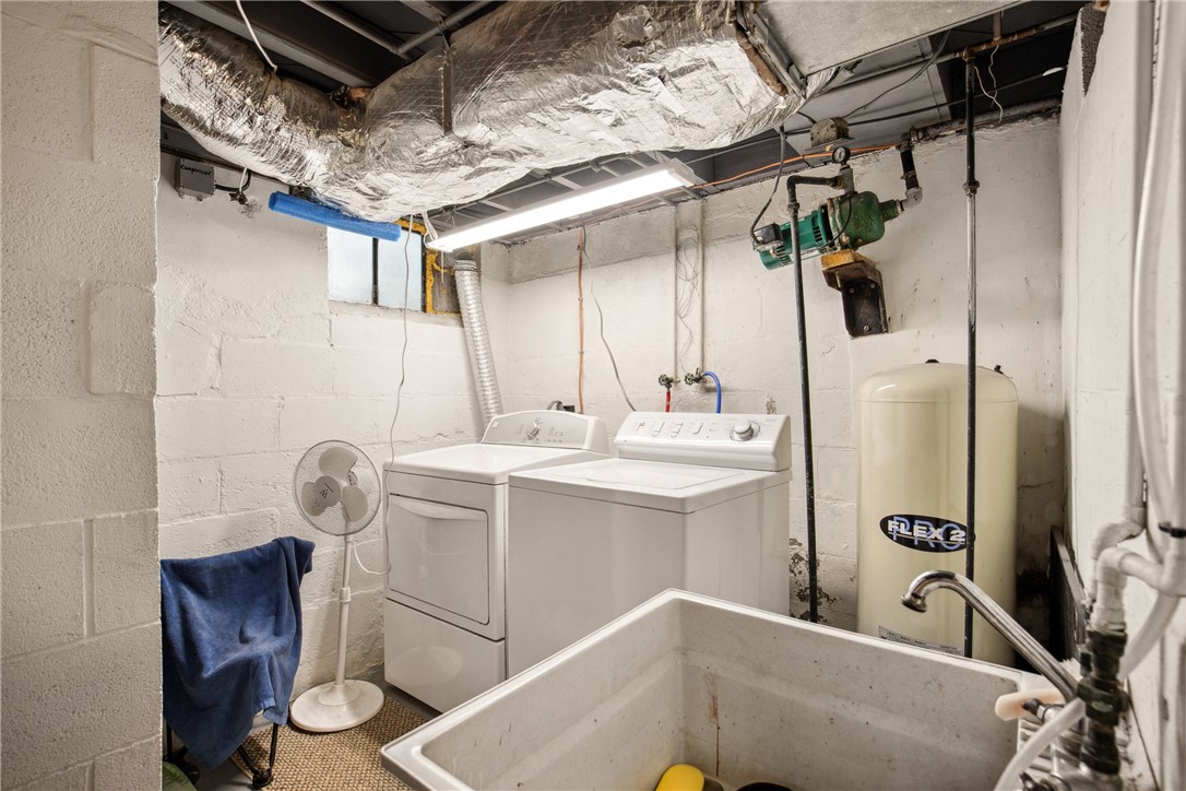 Wellersburg, Pennsylvania 15564, United States, 3 Bedrooms Bedrooms, ,2 BathroomsBathrooms,Residential,Active,123990