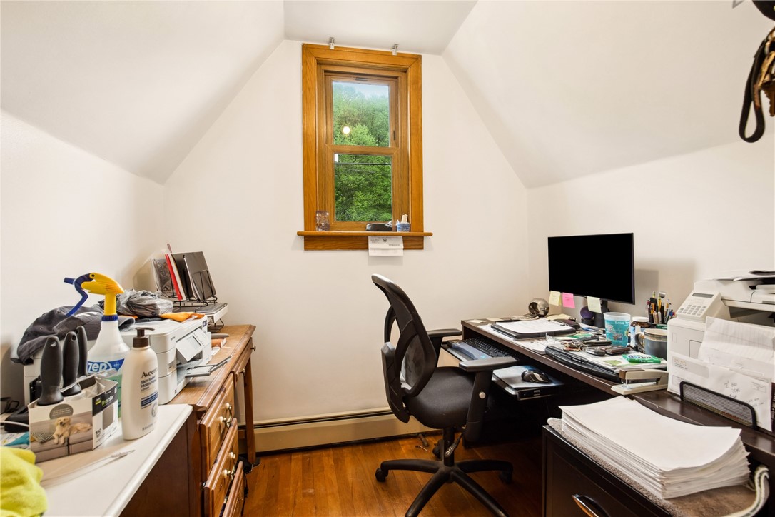 Wellersburg, Pennsylvania 15564, United States, 3 Bedrooms Bedrooms, ,2 BathroomsBathrooms,Residential,Active,123990