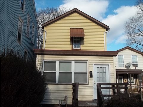 Photo of 3840 Baytree St, Pittsburgh, PA 15214 (MLS # 1733502)