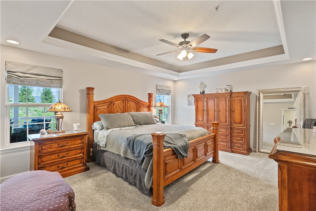 Cecil, Pennsylvania 15317, United States, 4 Bedrooms Bedrooms, ,4 BathroomsBathrooms,Residential,Contingent,125055