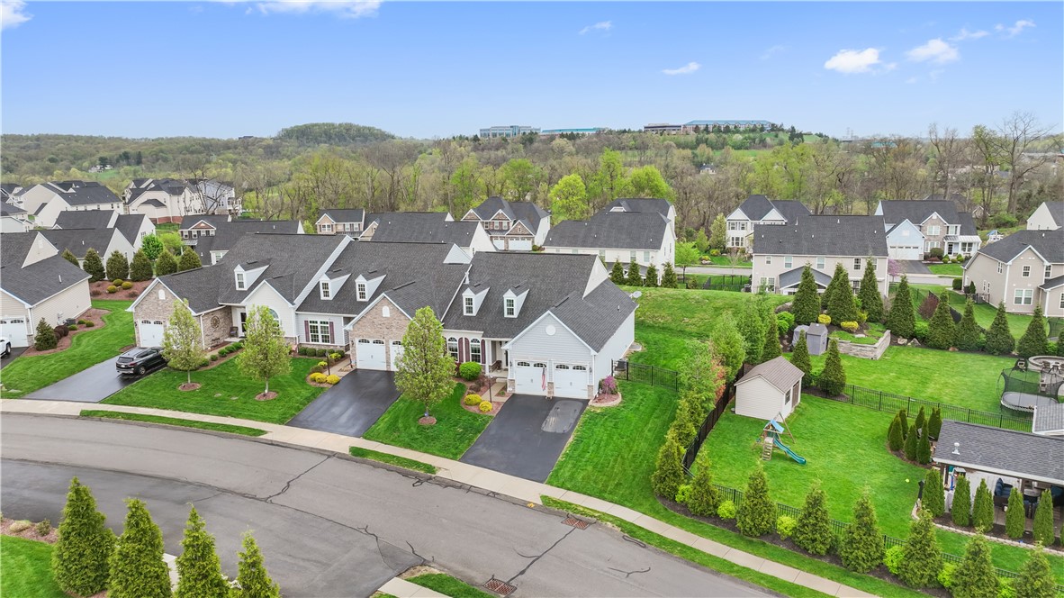 Cecil, Pennsylvania 15317, United States, 4 Bedrooms Bedrooms, ,4 BathroomsBathrooms,Residential,Contingent,125055