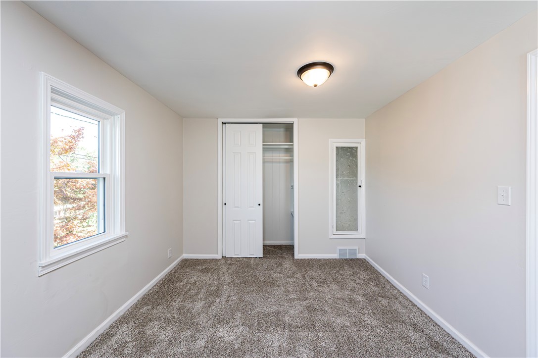 Hempfield Twp, Pennsylvania 15639, United States, 3 Bedrooms Bedrooms, ,2 BathroomsBathrooms,Residential,Active,221748