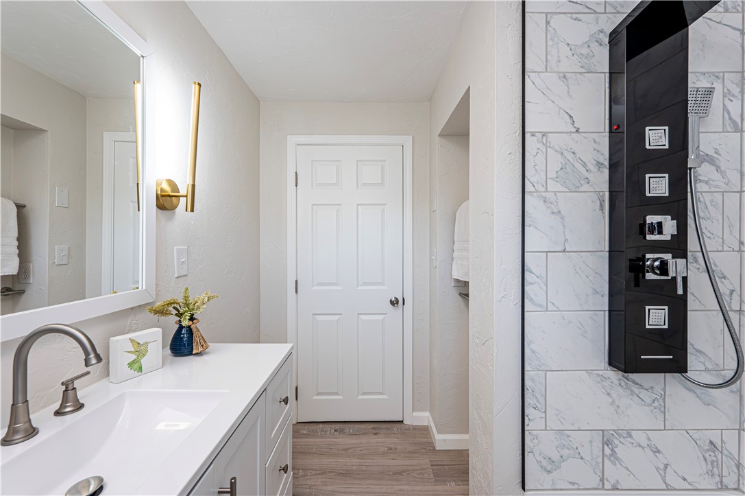 Hempfield Twp, Pennsylvania 15639, United States, 3 Bedrooms Bedrooms, ,2 BathroomsBathrooms,Residential,Active,221748