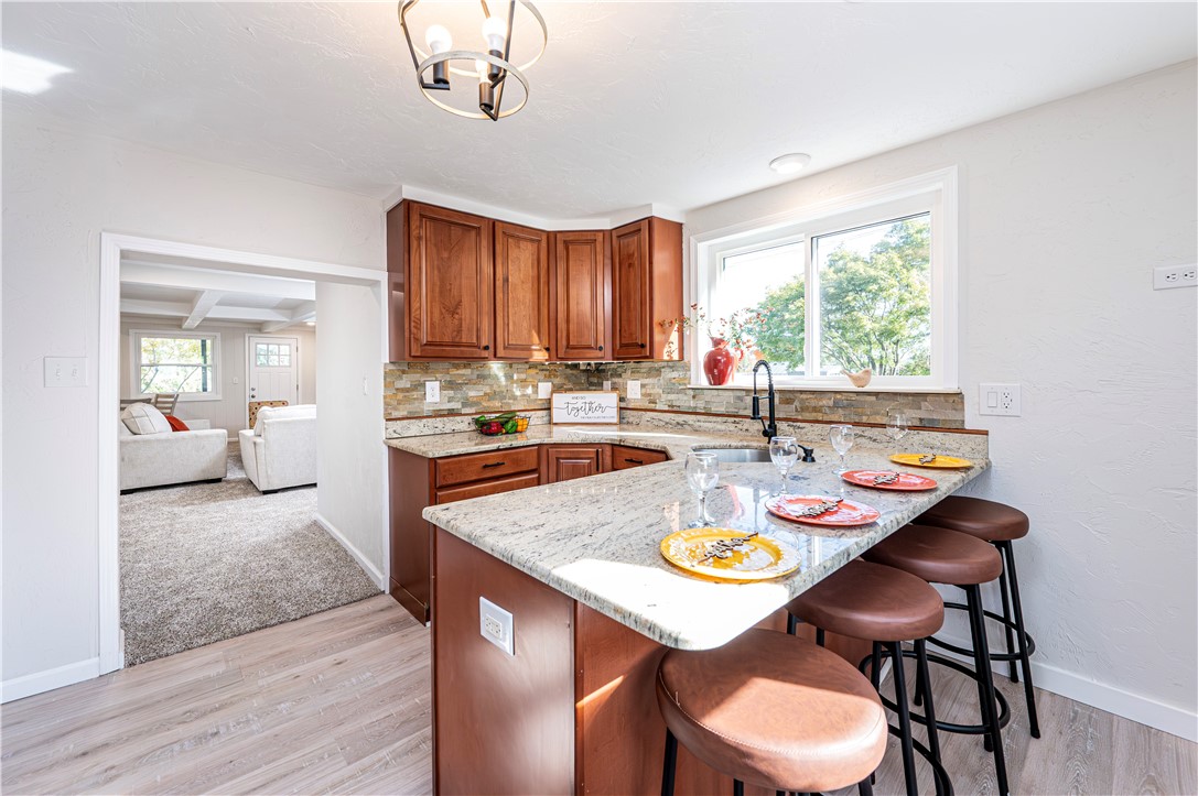 Hempfield Twp, Pennsylvania 15639, United States, 3 Bedrooms Bedrooms, ,2 BathroomsBathrooms,Residential,Active,221748