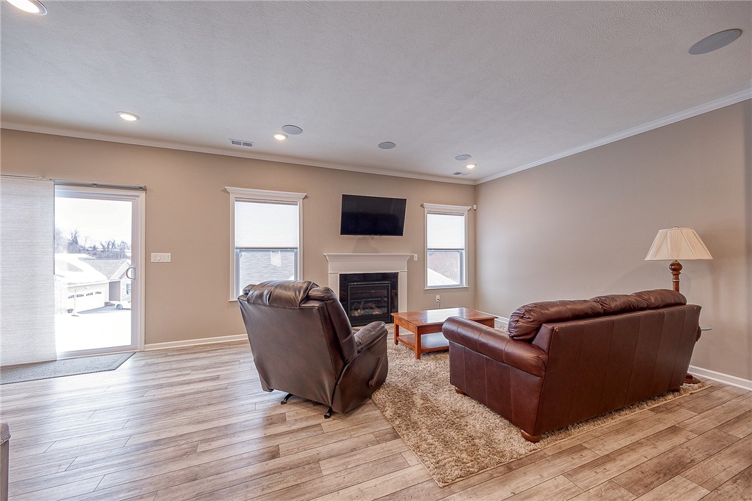 Plum Boro, Pennsylvania 15068, United States, 3 Bedrooms Bedrooms, ,2 BathroomsBathrooms,Residential,Active,8322