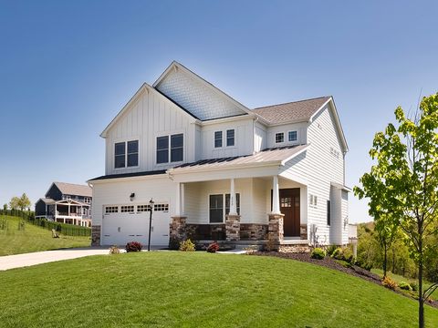 223 Hickory Lane Adams Twp PA 16046